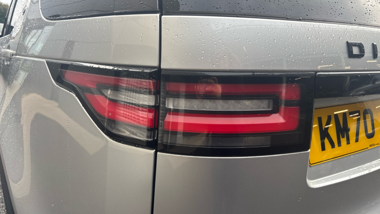 Land Rover Discovery 3.0 SD6 HSE Luxury 5dr Auto Diesel Station Wagon